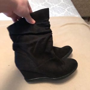 Merona Wedge Black ankle boot